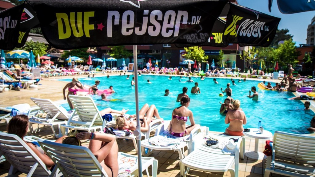 DUF Rejser - Pool Party